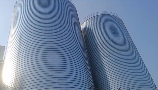 如东2座混凝土高架卷板仓